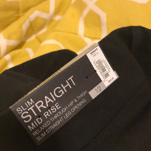 Skinny Ankle Pants - Picture 3 of 4